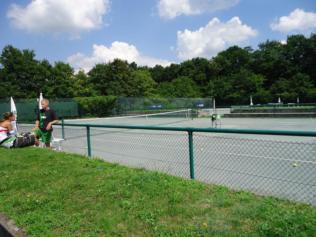 Sportpark Juergen Fassbender Hotel Eggenstein-Leopoldshafen Luaran gambar